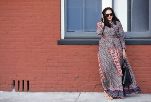 Tanesha Awasthi, also known as Girl With Curves, shares her favorite long sleeve maxi dresses