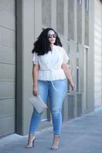 Tanesha Awasthi (also known as Girl With Curves) wearing plus size skinny jeans, lace cardigan and heels.