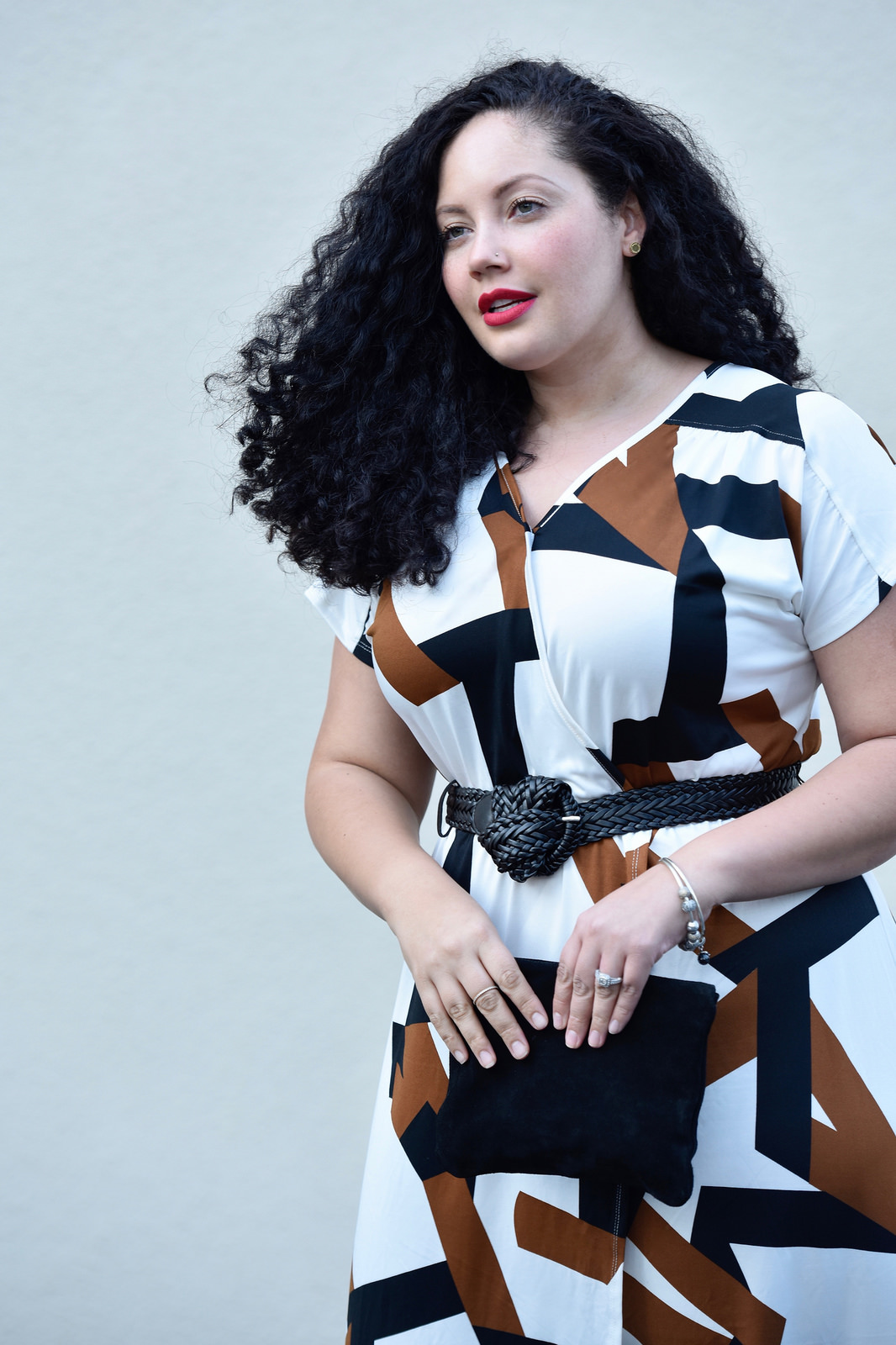 The High-Low Dress You Need Now via @GirlwithCurves