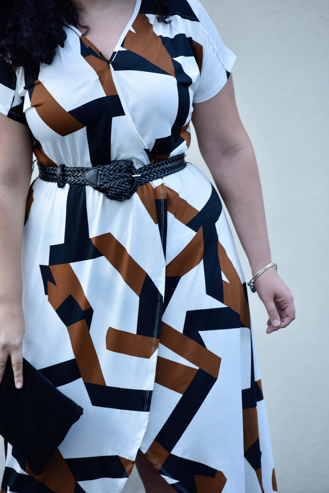 The High-Low Dress You Need Now via @GirlwithCurves