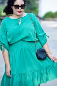 Make a statement with an unexpected color via @GirlWithCurves