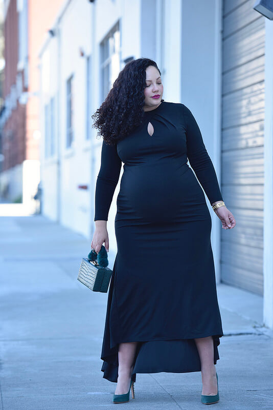 Maternity Shoot Via @GirlWithCurves #outfits #fashion #style #babybump #maternity