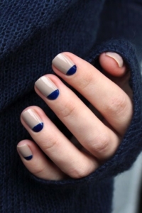 Fresh Manicure Ideas for Spring via @GirlWithCurves #style #nails #manicure