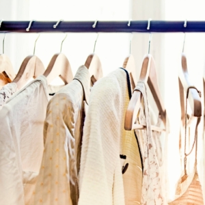How to Clean Out Your Wardrobe Like a Pro via @GirlWithCurves #tips #style #fashion #wardrobe