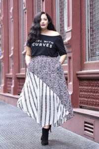 Girl With Curves X Lane Bryant Collection Graphic Tee And Pleated Mixed Print Skirt Via @GirlWithCurves #GWCxLB
