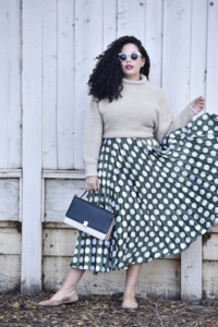 The Pattern Skirt I'm Loving Right Now Via @GirlWithCurves #asos #green #fall #blogger #plussize