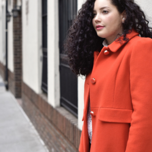 An Outfit That Never Goes Out Of Style Via @GirlWithCurves #katespade #redcoat #fasion #style #blogger