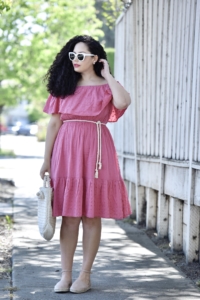 This Budget Friendly Dress Looks Amazing On Everyone Via @GirlWithCurves #curvy #budget #style #outfits #fashion