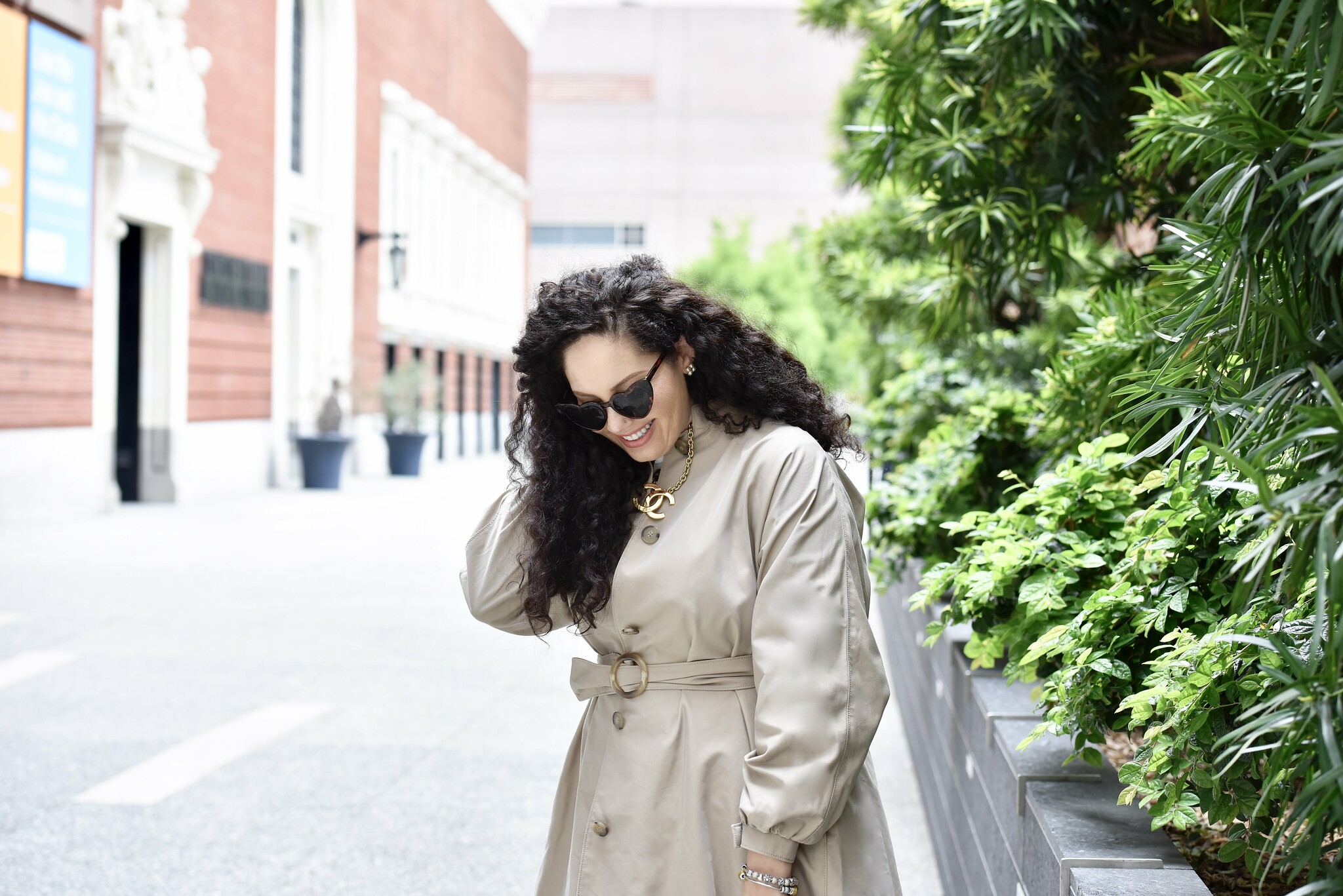 This Trench Is The Ultimate Wardrobe Essential Via @GirlWithCurves #outfits #style #trench #fashion