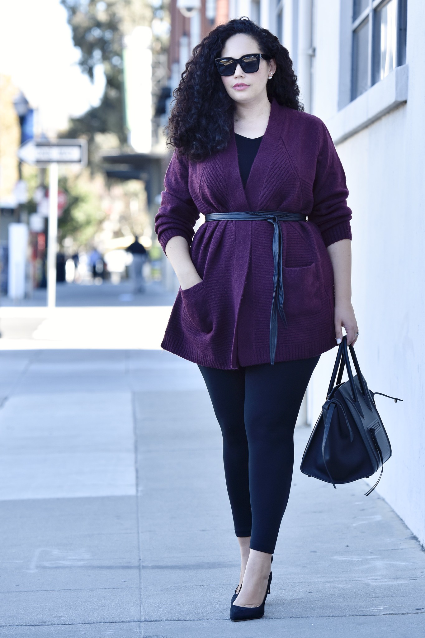 5 Ways to Style Leggings for Fall via Girl With Curves #plussize #fall #outfits #curvy #tanesha