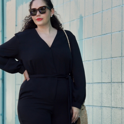 This $23 Jumpsuit Looks Amazing on Curves via Girl With Curves #curvyfashion #plussize #bodypositive
