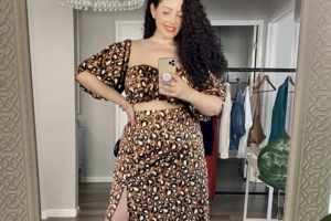 4 Ways to Style a Leopard Skirt | Girl with Curves